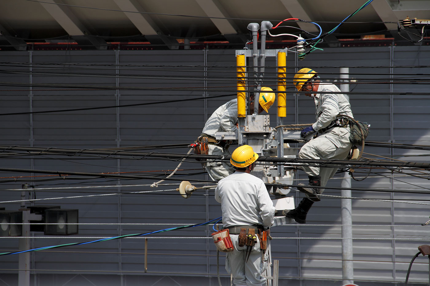 再就職、転職におすすめ！電気工事士の資格 シニア・高齢者向けお役立ち情報 キネヅカ