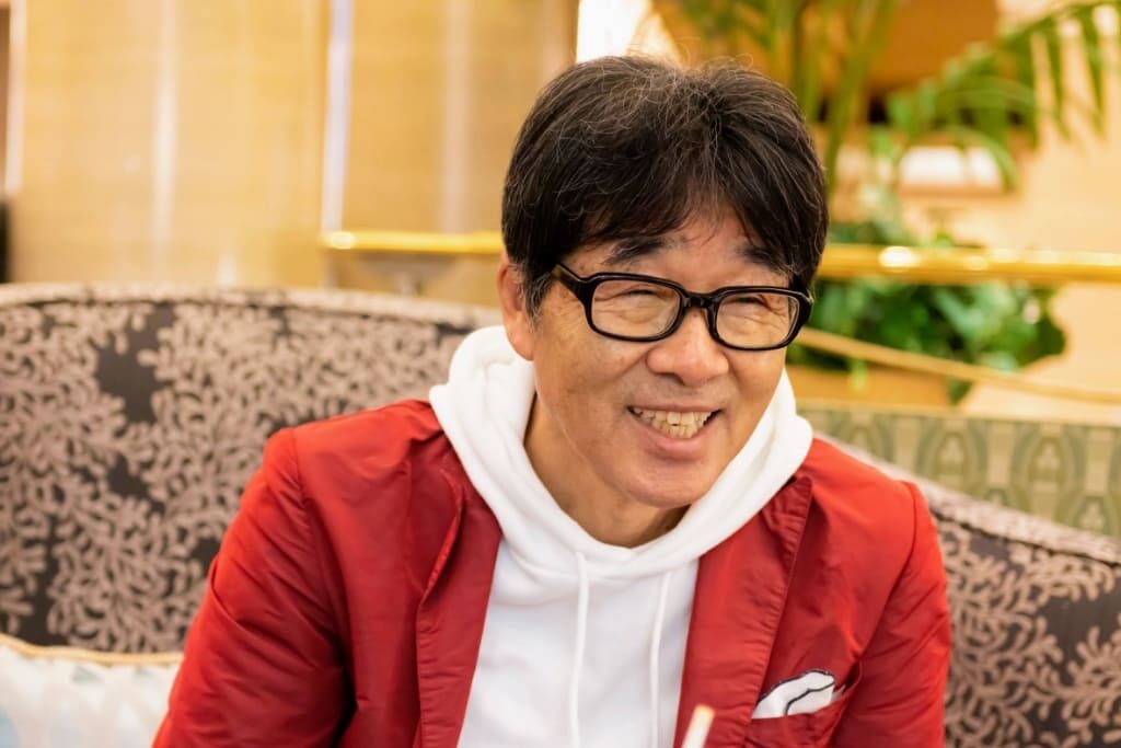 はらだ インタビュー – 原田マハ プロフィール _ 【onBLUE vol.31 より】はらだ特集を読んでみた! – FHNA
